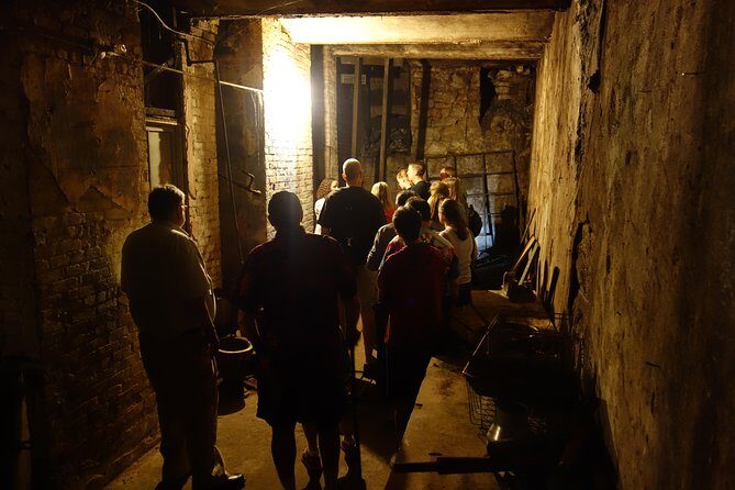 Beneath The Streets Underground History Tour - Pioneer Square on Street Level: Compare What You See Today