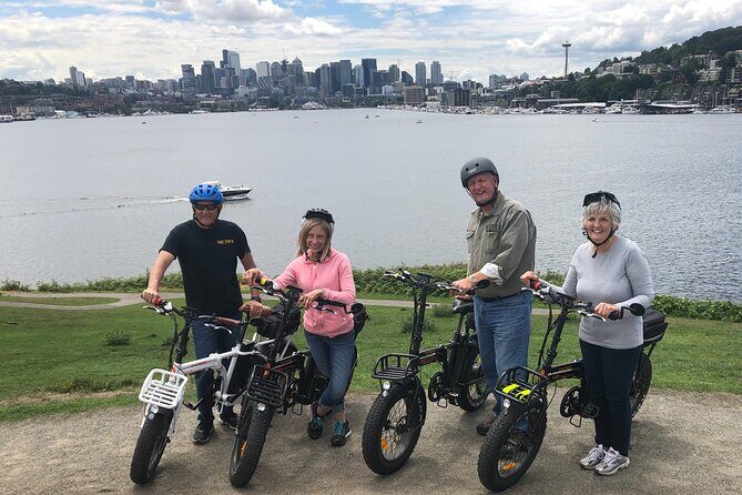 Bike Tour Seattle. 5 star Electric Bike Tour Seattle's waterways - The e-bike setup and how first-timers handle it