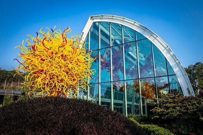 Chihuly Garden and Glass in Seattle Ticket - The heart of it: Garden and Glasshouse galleries