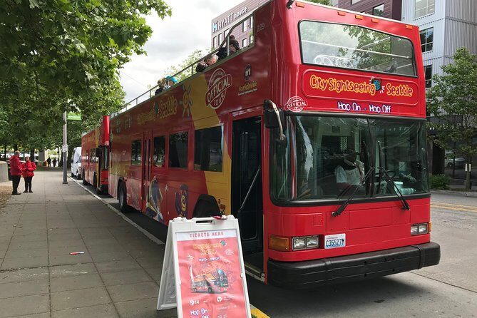 CitySightseeing Seattle Hop-On Hop-Off Bus Tour + Bookable Extras - How the Hop-On Hop-Off Loop Works (Timing, Frequency, and Stop-Finding)