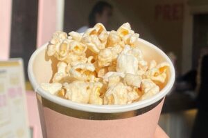 Festive Flavors of Pike Place Market Holiday Food Tour - Your Timing and Route: Meeting at Pike Place’s Perch