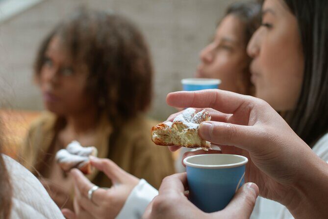 Insider's Breakfast and Culture Tour of Pike Place Market - MarketSpice and Daily Dozen: cinnamon orange tea, caramel, and maple bacon doughnuts