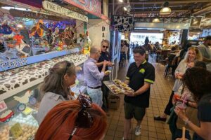 Meet the Market- Food and Fun tour in Pike Place Market - Pacing, crowds, and comfort tips that make or break the experience