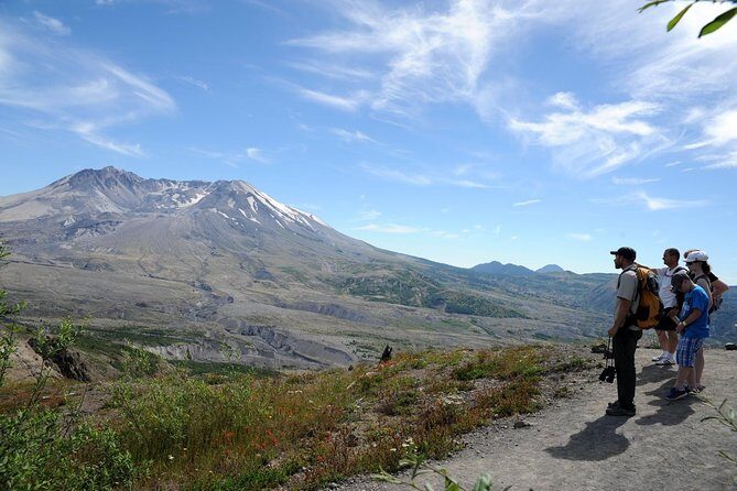 Mt. St. Helens National Monument from Seattle: All-Inclusive Small-Group Tour - Billy Frank Jr. Nisqually National Wildlife Refuge: birds first, volcano later