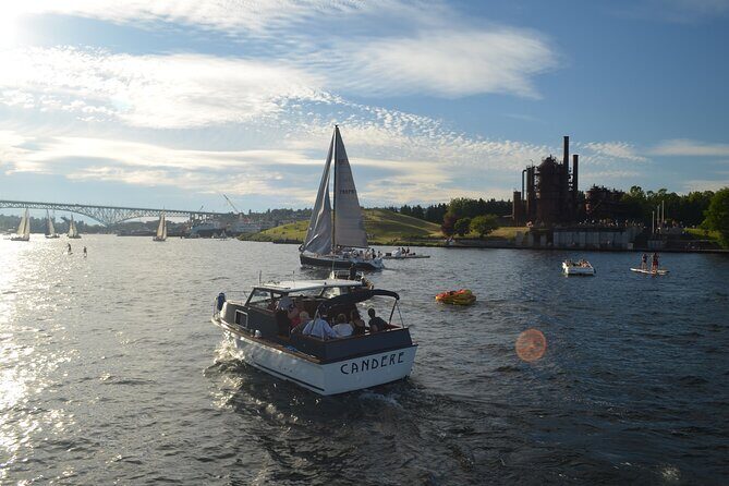 One Hour Social Sightseeing Cruise - BYOB! - What You Actually See on the Route (And Why Each Stop Matters)