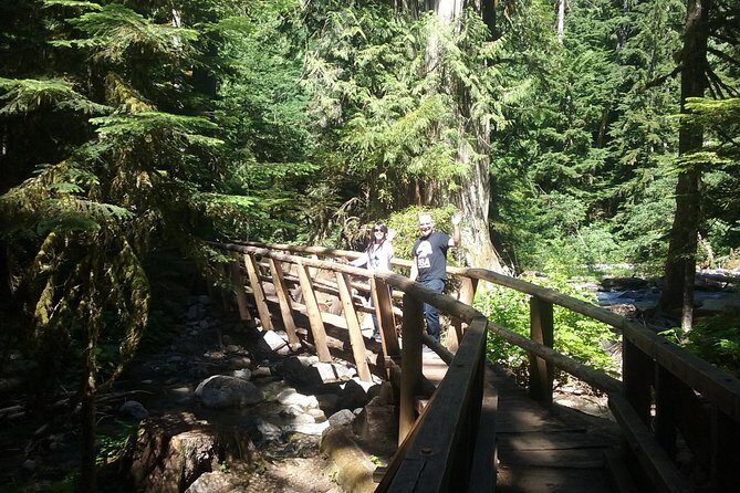 Private Cascade Mountains and Waterfalls Tour from Seattle - Getting picked up in Seattle (and not wrestling with transit)
