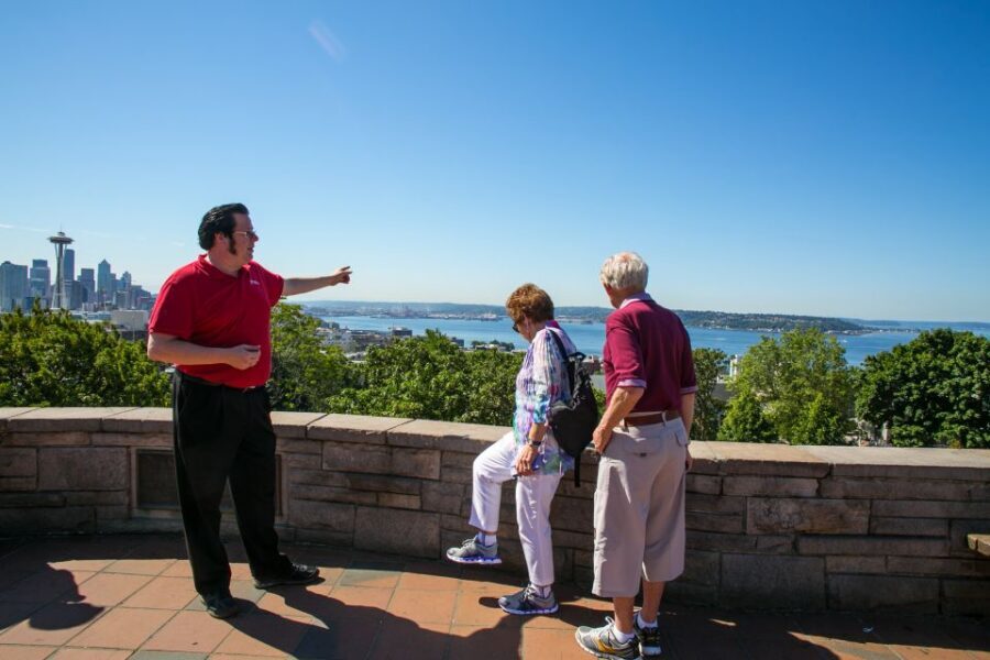 Seattle: 3-Hour City Highlights Tour - Meeting at the Hyatt Regency pickup zone on 8th Avenue