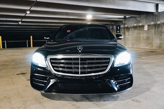 Seattle Arrival Chauffeur Driven Airport Transport - Why a private SEA-to-Seattle ride beats taxi math