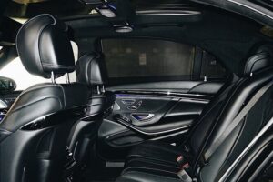 Seattle Arrival Chauffeur Driven Airport Transport - Pickup at SEA: curbside expectations and how not to lose time