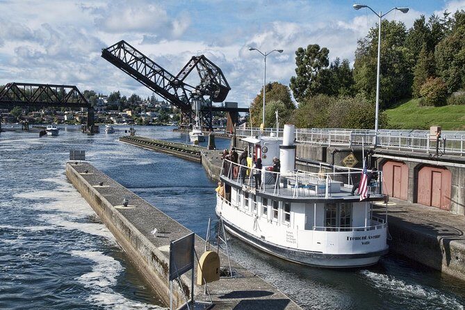 Seattle City and Snoqualmie Falls Half-Day Guided Tour - Fishermen’s Terminal vs Ballard Locks: The Season Switch You’ll Appreciate