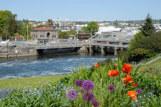 Seattle City Highlights Tour - Pioneer Square Plus Waterfall Garden Park: Old Seattle With Real Stops