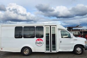 Seattle City Tour - The neighborhood loop: Chinatown, Pioneer Square, and Waterfall Garden Park