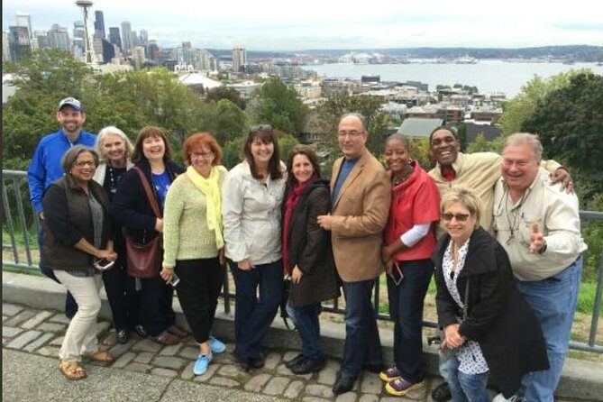 Seattle City Tour - The locks: Hiram M. Chittenden Locks and seasonal wildlife