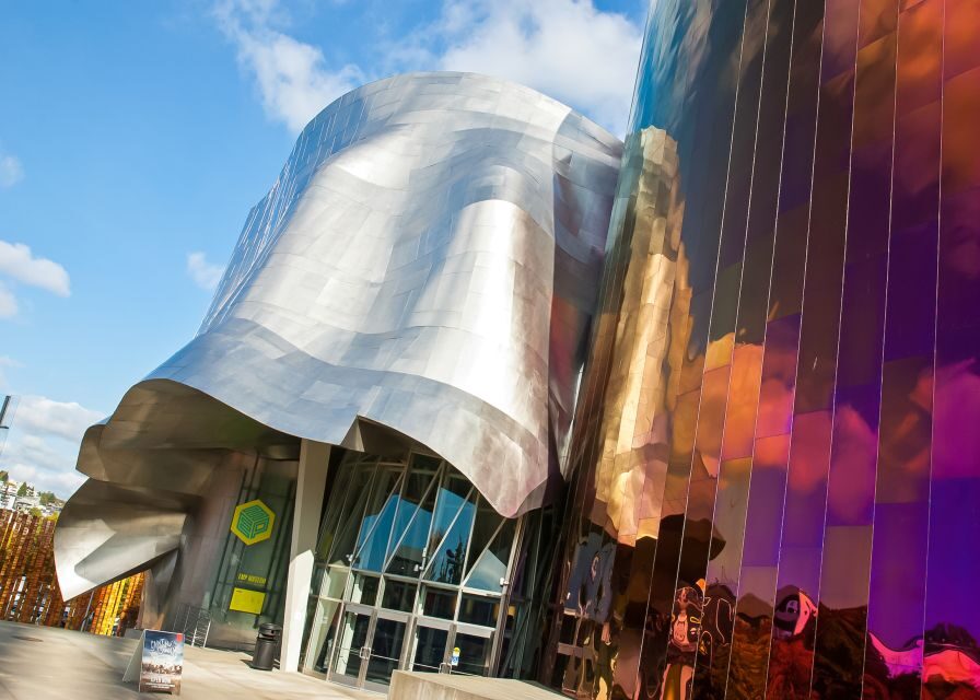 Seattle CityPASS®: Save up to 46% at 5 Top Attractions - Using your CityPASS mobile tickets: scan in, skip the ticket-buy stress