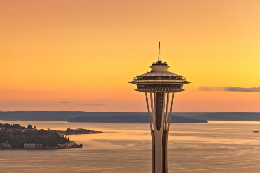 Seattle CityPASS®: Save up to 46% at 5 Top Attractions - Space Needle twice in a day: timing tips for the best views