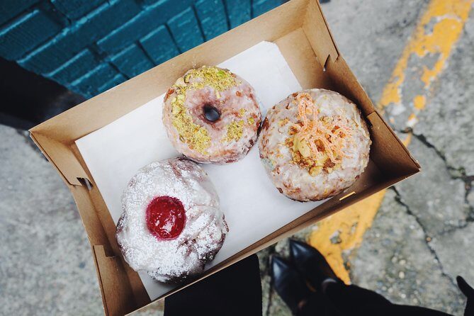 Seattle Delicious Donut Adventure & Walking Food Tour - The guide makes the difference: energy, Seattle context, and good pacing