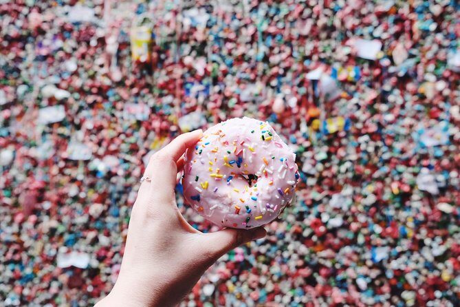 Seattle Delicious Donut Adventure & Walking Food Tour - Small comfort tips that can save your tour day
