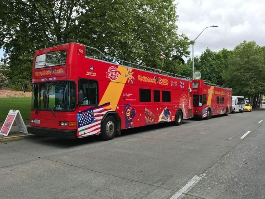 Seattle: Hop-on Hop-off Bus Tour and Sky View Observatory - Pike Place Market and the spots you’ll want photos at