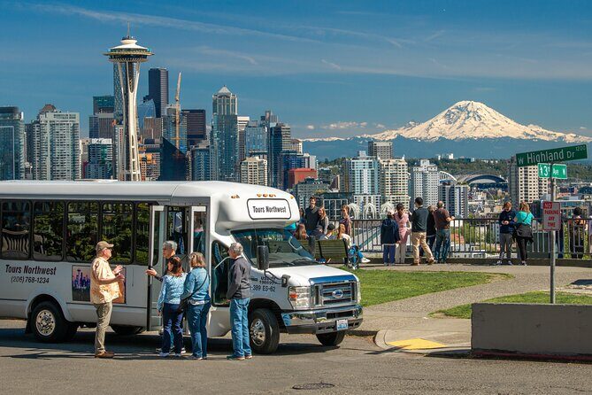 Seattle Land and Sea Tour Experience - Seattle in one day: how the land-and-sea flow works
