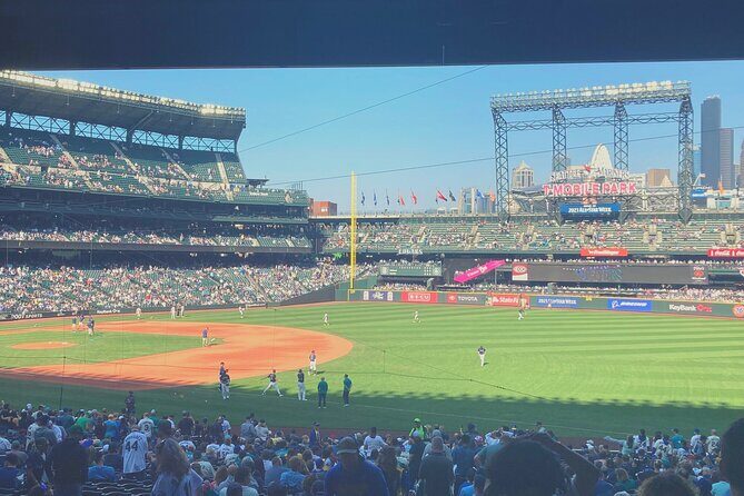 Seattle Mariners Baseball Game Ticket at T Mobile Park - The retractable roof: your weather plan is handled