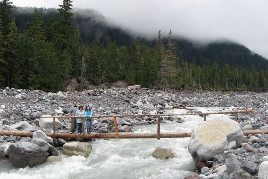 Seattle: Mount Rainier Park All-Inclusive Small Group Tour - The Picnic Lunch: More Than Fuel, It’s Part of the Experience