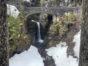 Seattle: Mt. Rainier Park Guided Full-Day Tour - Two Hours to the Park: How the Views Build
