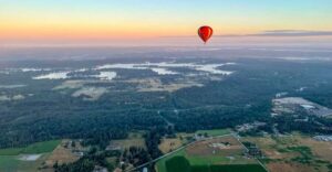Seattle: Mt. Rainier Sunrise Hot Air Balloon Ride - Meeting point and the 2.5-hour flow (so you don’t feel rushed)