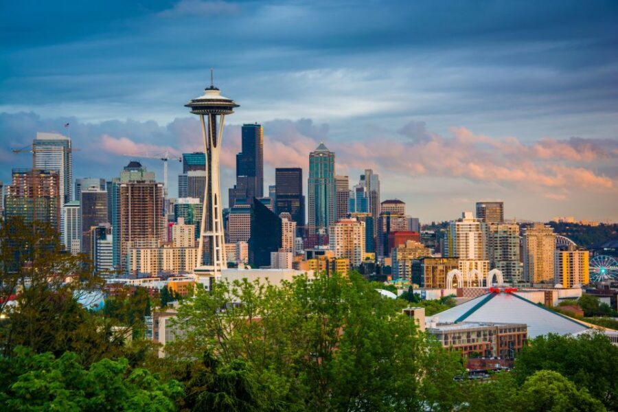Seattle: Small Group Tour W/Space Needle, Boat & Underground - Beneath the Streets: how 1889 shaped what’s underground