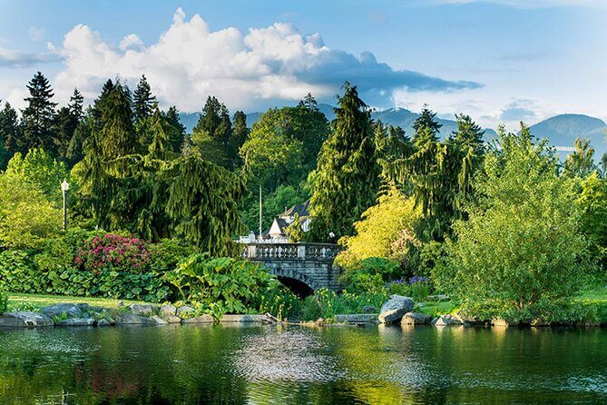 Seattle to Vancouver Urban and Scenic Day Trip - Key Points to Know Before You Go