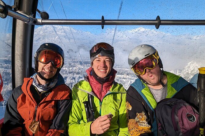 Shuttle to Snoqualmie Pass Ski and Snowboard - Key points before you go