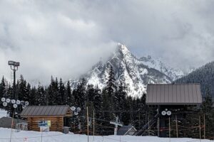 Shuttle to Snoqualmie Pass Ski and Snowboard - Snoqualmie East: Your Main Stop and Why It Works