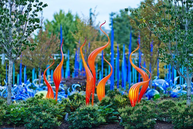 Space Needle and Chihuly Garden and Glass Combination Ticket - Chihuly Garden and Glass: eight galleries, the Glasshouse, and live glass moments