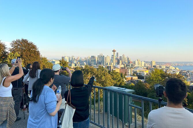 The Best of Seattle and Majestic Snoqualmie Waterfalls - Chocolate and Snoqualmie Falls: the misty highlight you’ll remember