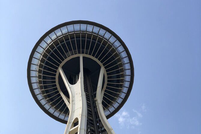 The Best of Seattle and Majestic Snoqualmie Waterfalls - Lake Washington floating bridge and Mercer Island: the drive you’ll actually watch