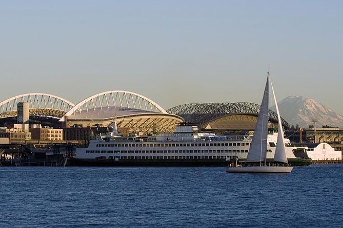 The Best of Seattle City Highlights Tour - Queen Anne Hill and Kerry Park: The Views That Always Print Well