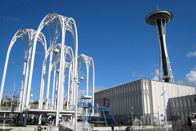 The Best of Seattle City Highlights Tour - Fremont: Trolls, Odd Statues, and Street-Art Energy