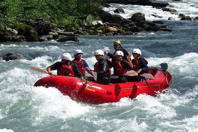 Upper Skagit Introductory Whitewater Rafting Trip - Guide style: why Emily, Eric, Andrew, and others made it feel easy